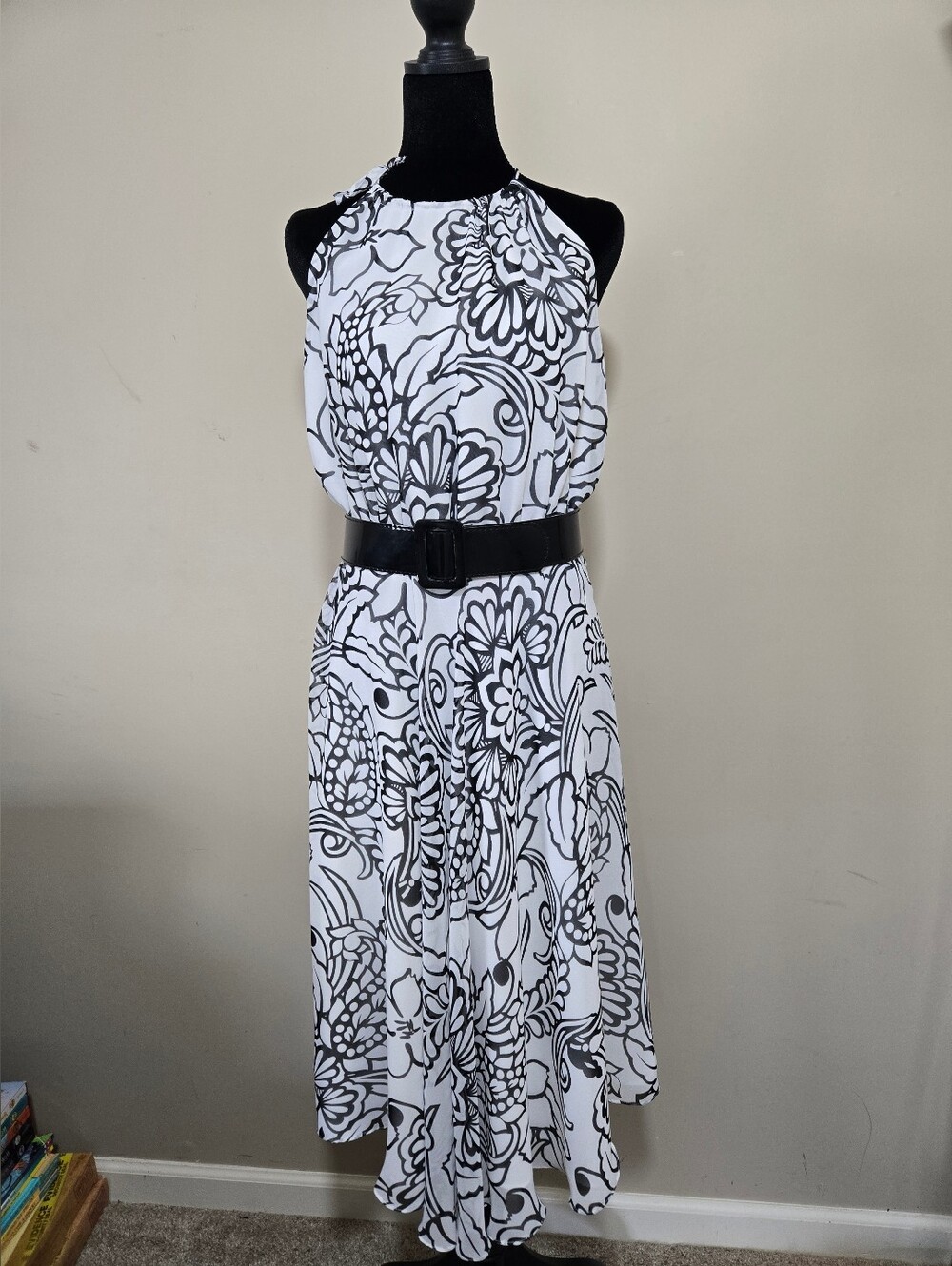 Bandolino Black and White Floral Halter Maxi Dress